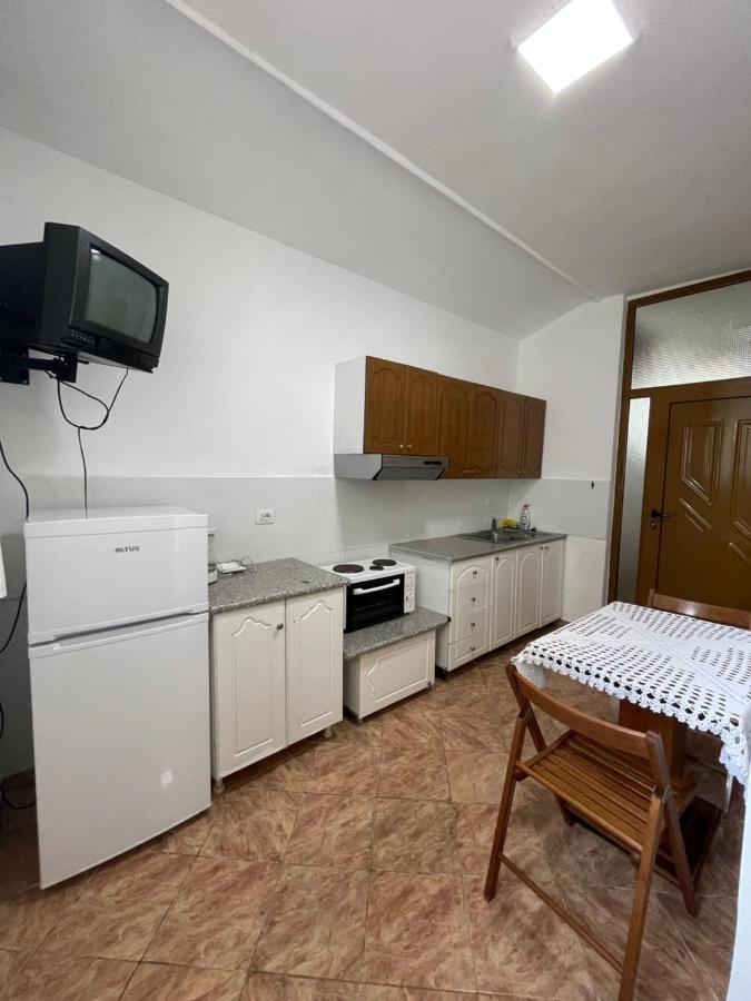Elda'S Apartment Sarande Exterior photo